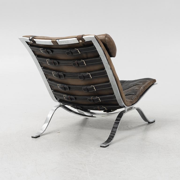 Arne Norell, an 'Ari' lounge chair, late 20th cetnury.