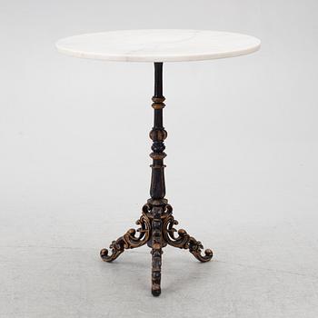 Trädgårdsbord, gjutjärn, 1900-talets första hälft.