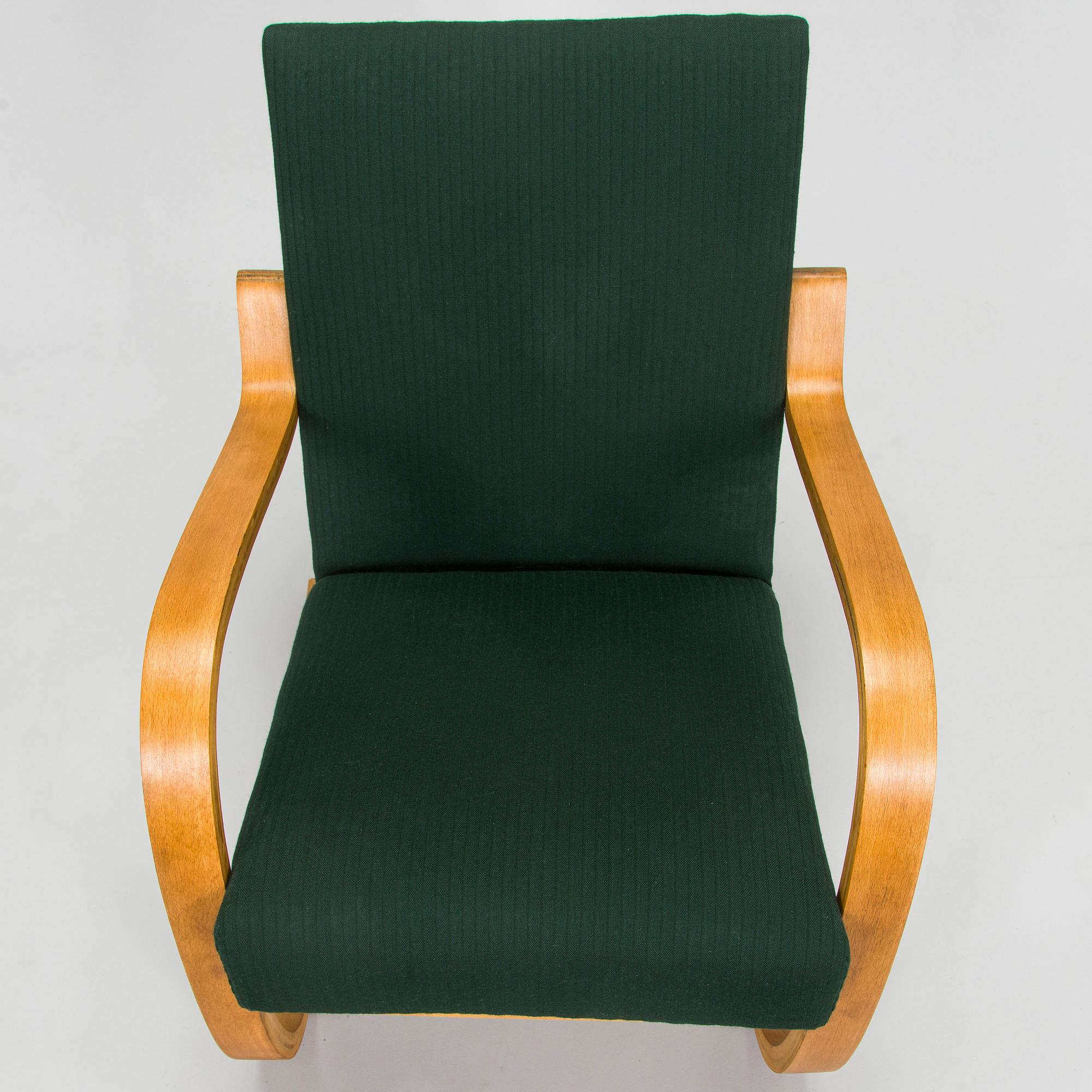 Alvar Aalto, fåtölj, modell 34 för O.Y. Huonekalu- ja Rakennustyötehdas A.B. tidigt 1930-tal.
