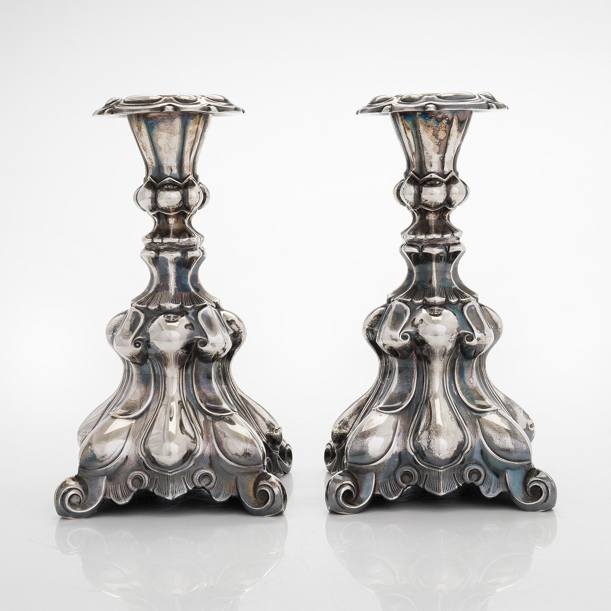 Kynttilänjalkapari, hopeaa, Kultakeskus, Hämeenlinna 1938.