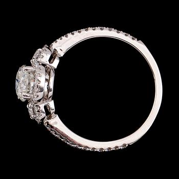 RING, 18 k vitguld, briljantslipade diamanter tot ca 1.55 ct.