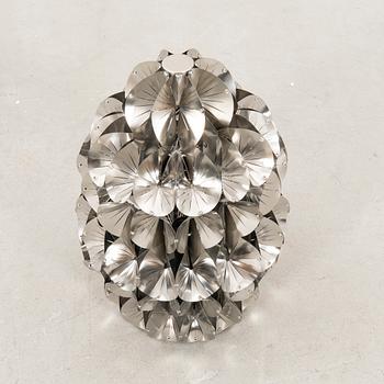 Lisa Hilland, bordslampa ur serien Glamrocks 2023.