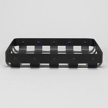 Eero Aarnio, kori, malli EA06 B "CrissCross", Alessi, 2013.