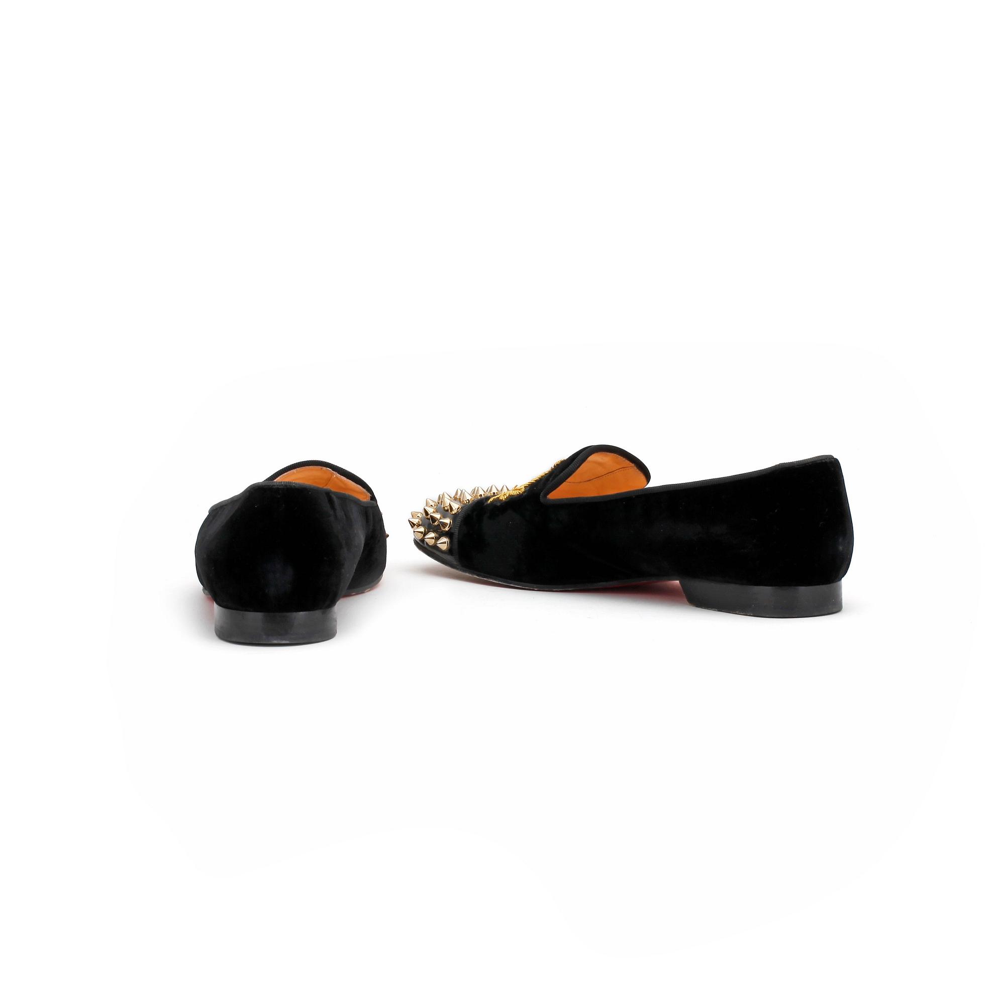 CHRISTIAN LOUBOUTIN, ett par loafers, "Intern". Storlek 36,5.