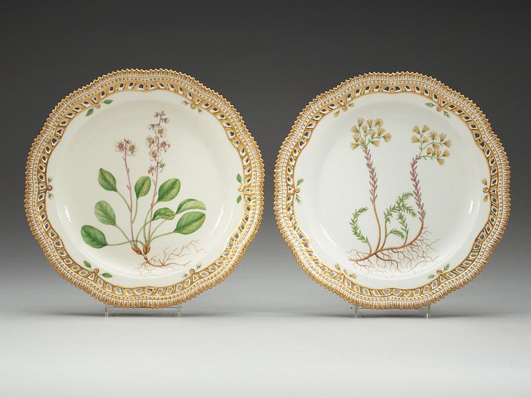 Four Royal Copenhagen 'Flora Danica' dishes, Denmark, 20th Century.