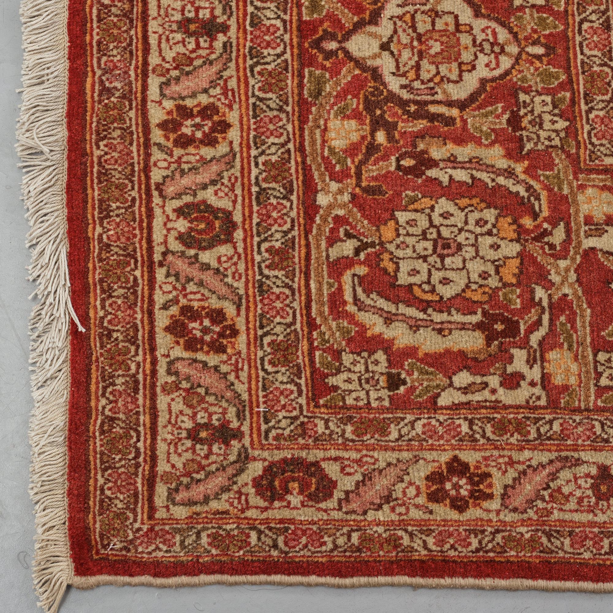 Matta, Antik Täbris, ca 377-386 x 278,5-283,5 cm.