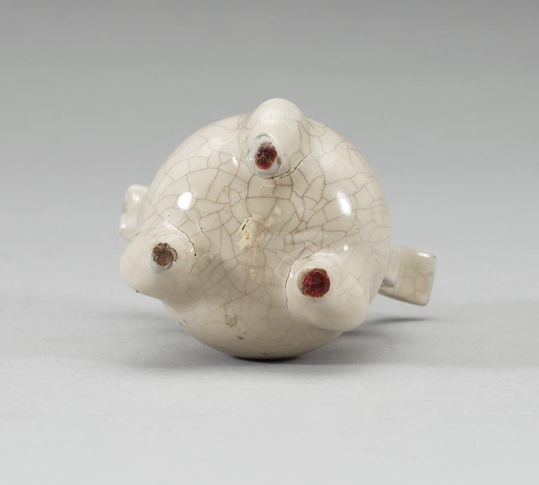 A Ge-glazed tripod censer, Qing dynasty, 17th Century.