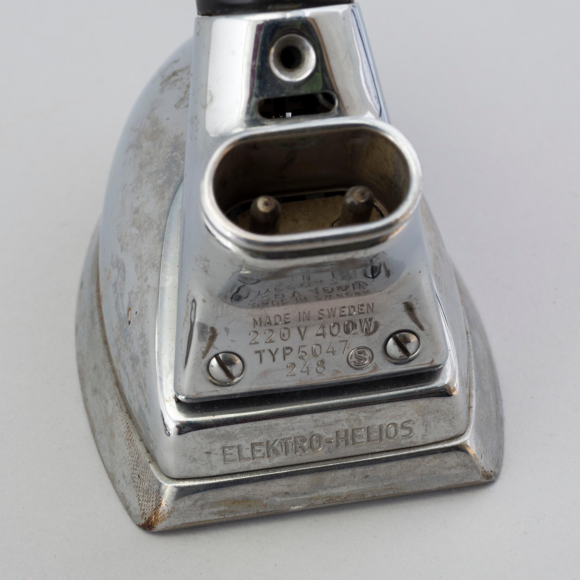 SIXTEN SASON samt RALPH LYSELL, strykjärn, 3 st, 1940-1961.