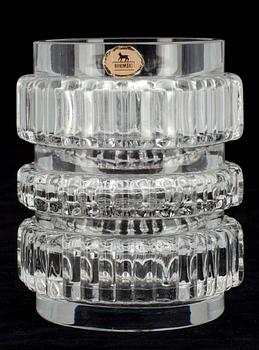 VAS, glas, sign. Helena Tynell, Riihimäen Lasi Oy.