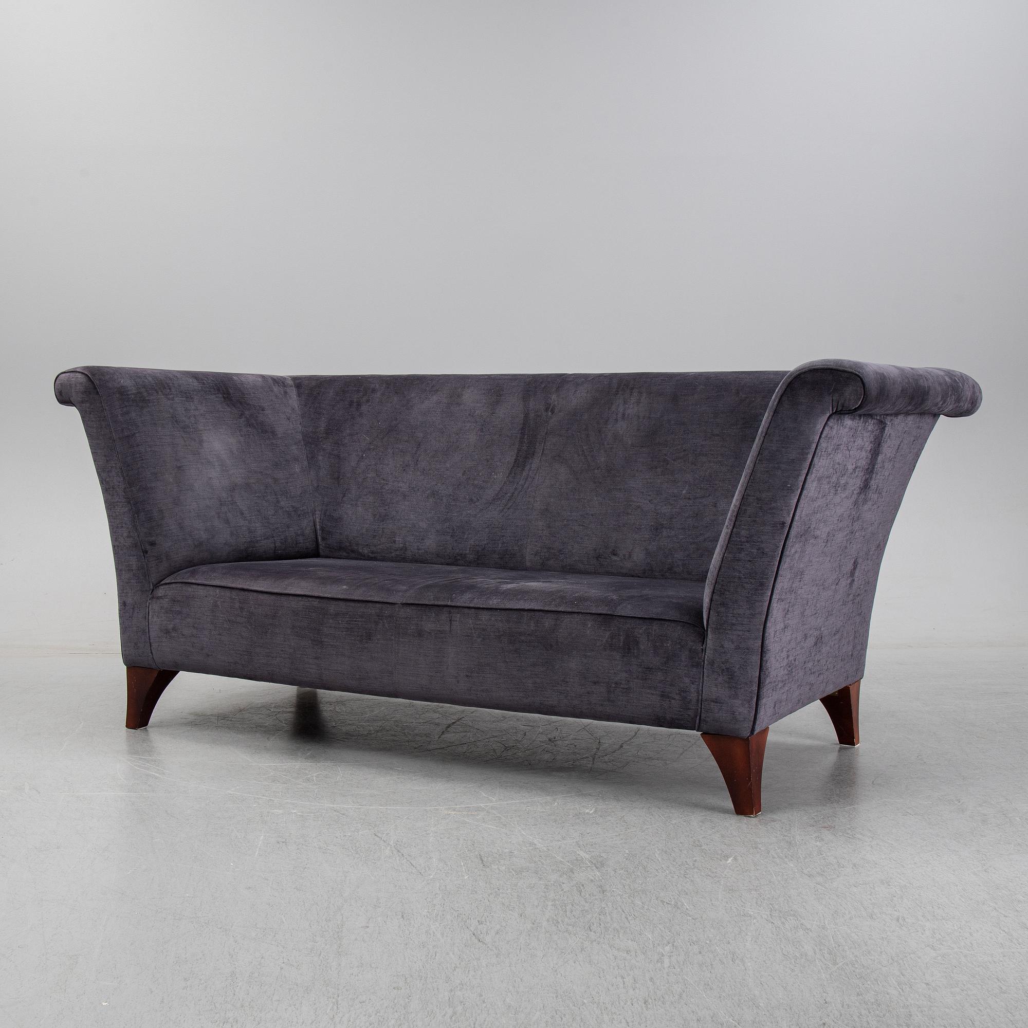 A 21st Century 'Cotton Club' sofa from Lambert.