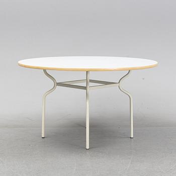 Sigurd Persson, a dining table, Åry Stålmöbler AB, Örsjö, circa 1970.