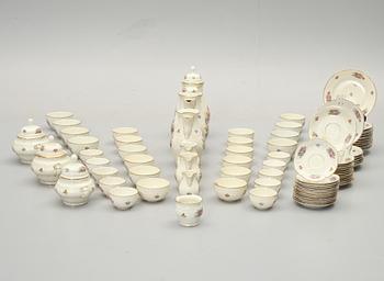 KAFFESERVISER, 49 delar. Rosenthal.