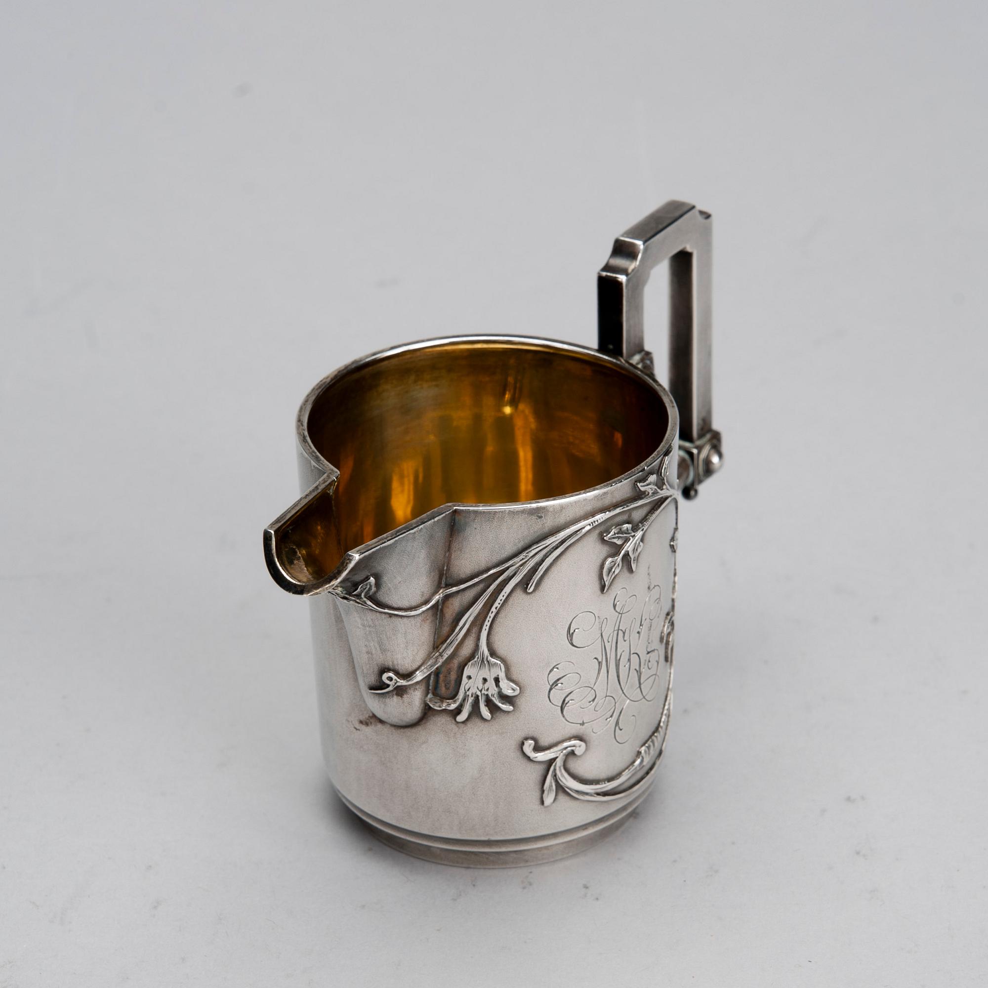GRÄDDSNÄCKA, silver, Ryssland, sekelskiftet 1800/1900. Vikt 171,1 g.