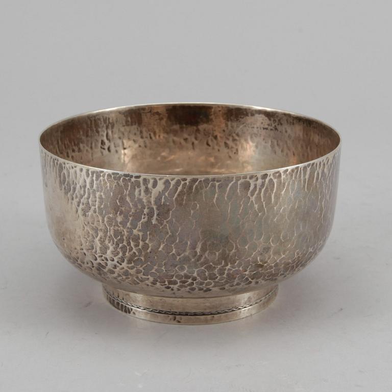 SKÅL, silver, Råström, Stockholm 1972. Vikt ca 276 gram.