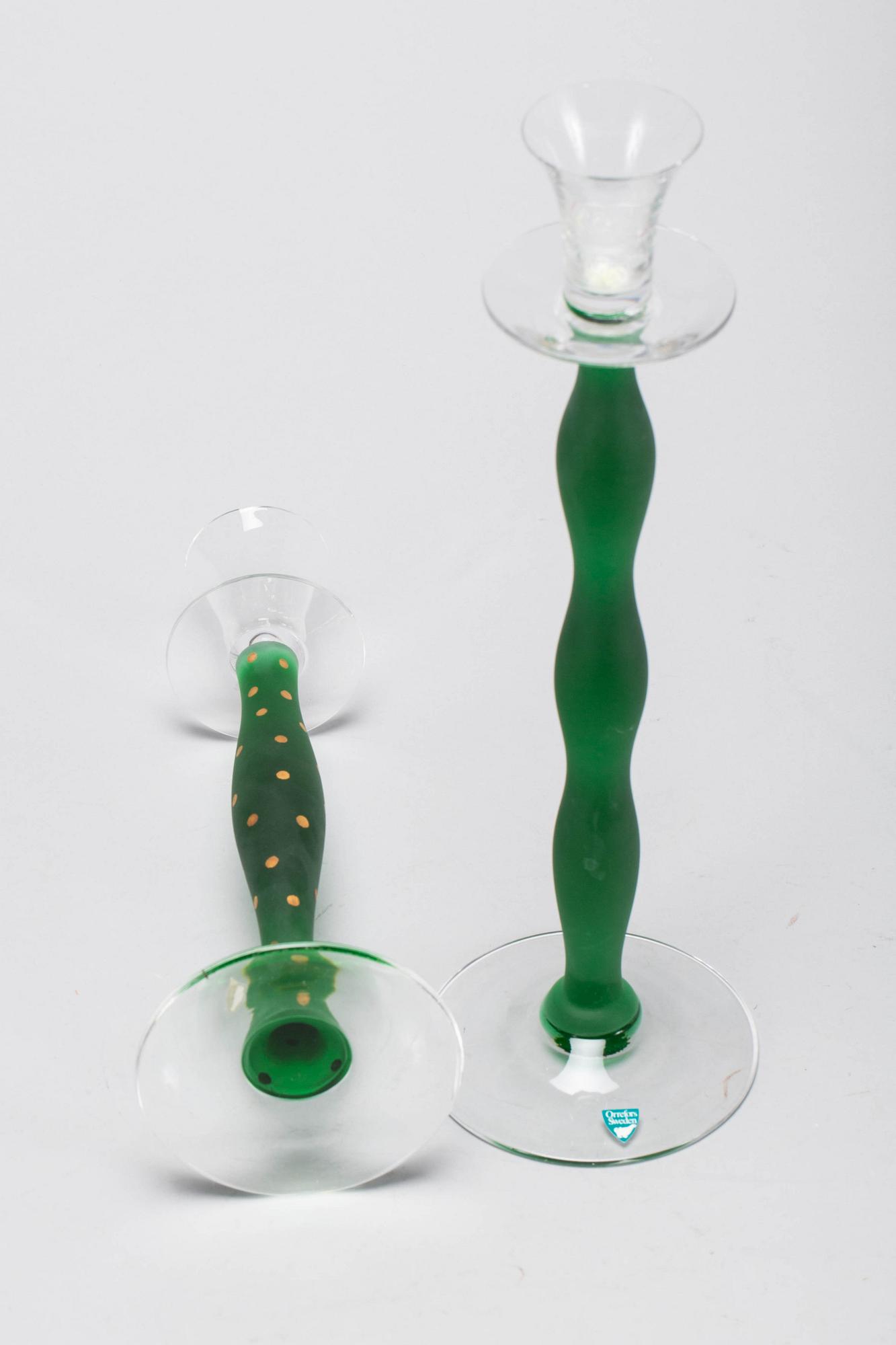 LJUSSTAKAR, 2 st, glas, "Celeste", Anne Nilsson, Orrefors, 1900-talets slut.