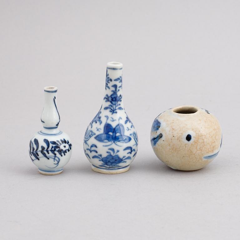 Parti porslin, 9 delar, Kina, Qingdynastin, 1700-tal, 1800-tal, samt 1900-tal.