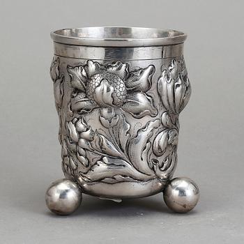 BÄGARE, silver, barockstil, troligen 1800-tal, fantasistämplar. Vikt 342 gr.