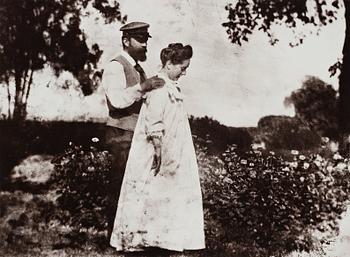 Jacques-Henri Lartigue, "Papa et Maman, Pont-de-l'Arche", 1902.