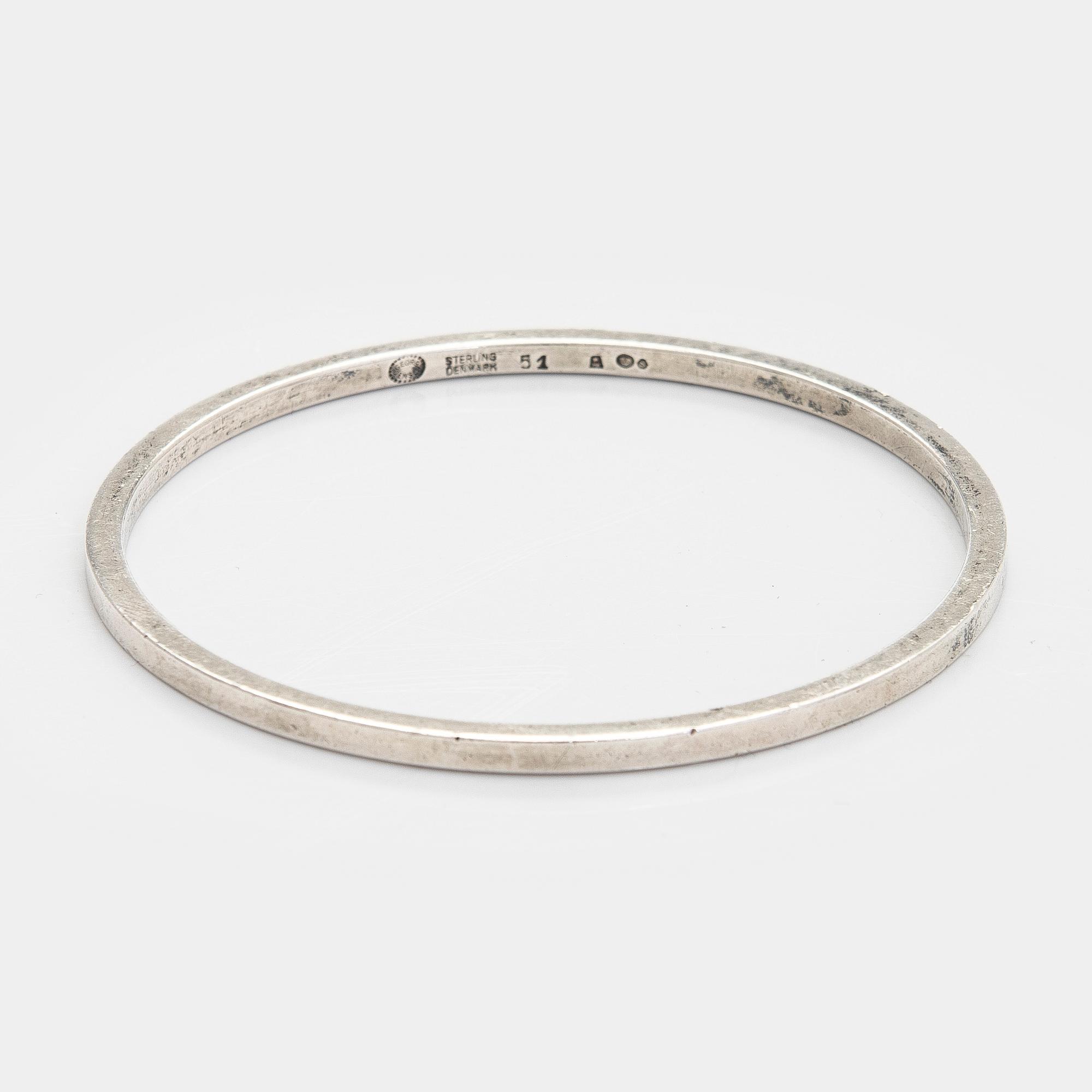 Armring, sterlingsilver, Danmark, firma Georg Jensen.