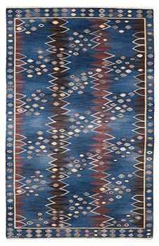 500. CARPET. "Snäckorna". Tapestry weave (gobelängteknik). 311,5 x 196,5 cm. Signed AB MMF BN.