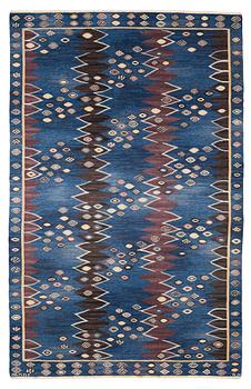 CARPET. "Snäckorna". Tapestry weave (gobelängteknik). 311,5 x 196,5 cm. Signed AB MMF BN.