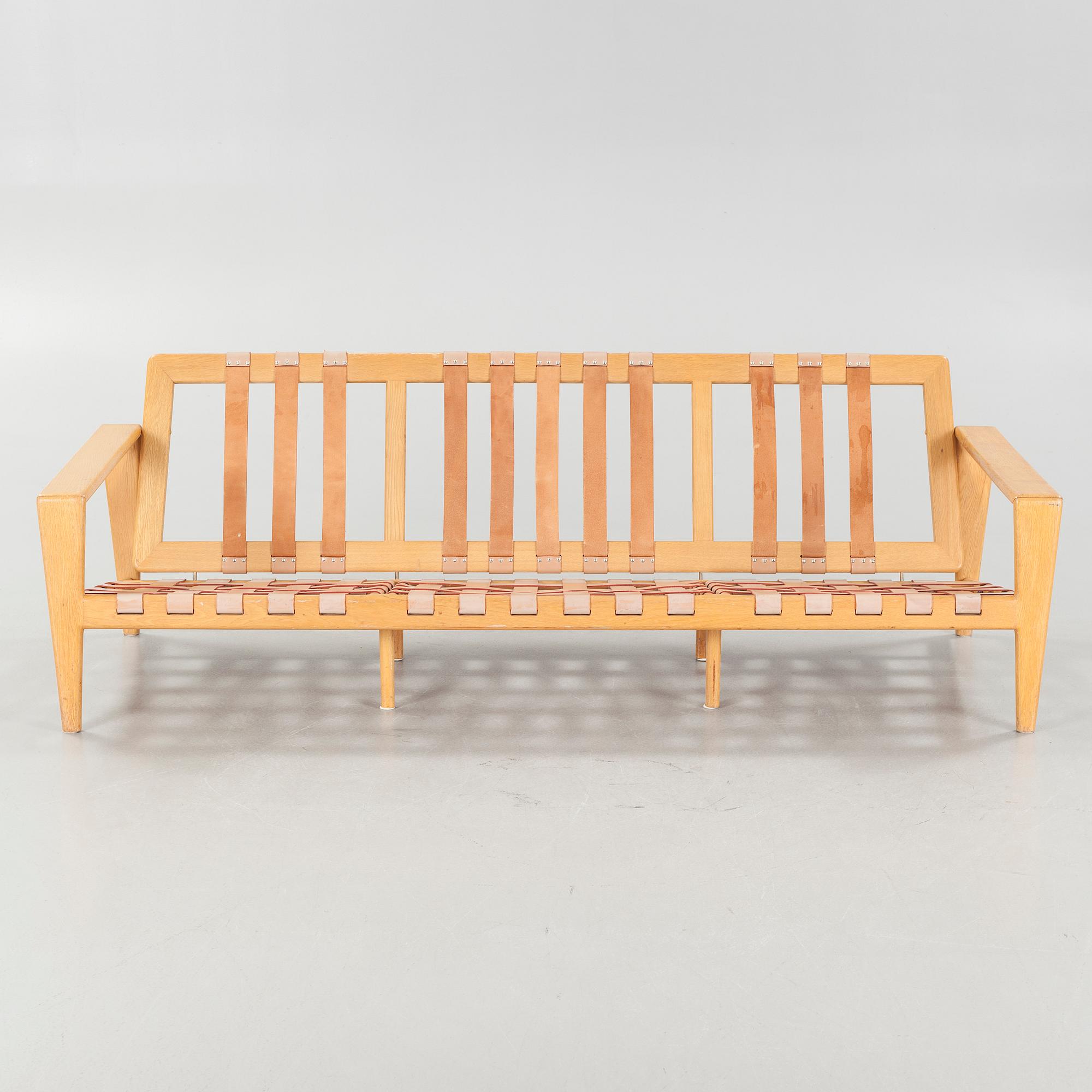A sofa by Svante Skogh, third quarter of the 20th century.