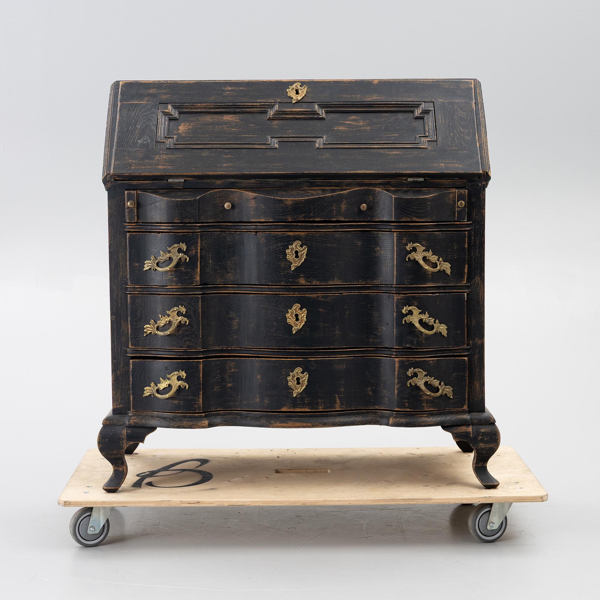 Snedklaffsekretär, barockstil, 1800-tal.