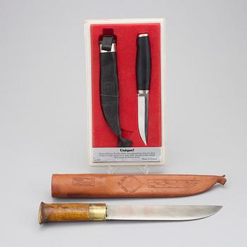 Two Finnish 20h Century knives, including a Fiskars Puukko-Knife.