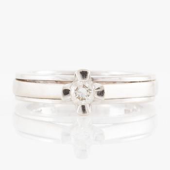 Ring in 18K white gold set with a brilliant-cut diamond, approximately 0.21 ct.