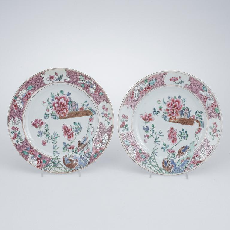 TALLRIKAR, 7 st, porslin, Qianlong, Kina 1700-tal.