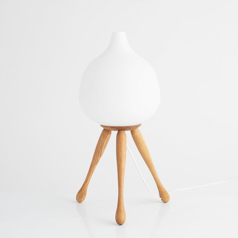 Uno & Östen Kristiansson, table lamp, Luxus, Vittsjö.