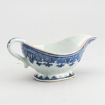 A Chinese porcelain Qianlong serving dish and saucer.