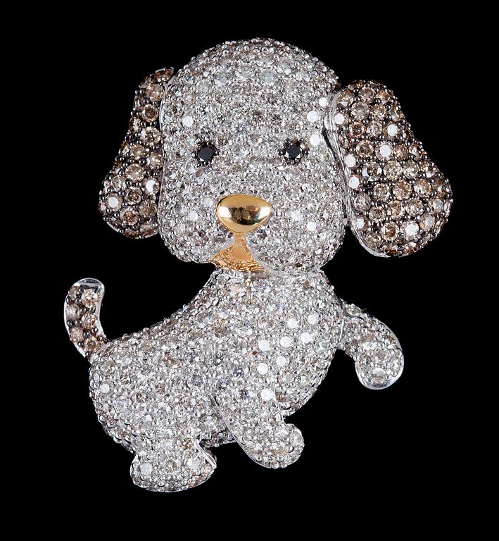 A black and white diamond dog brooch, tot. 3.32 cts.