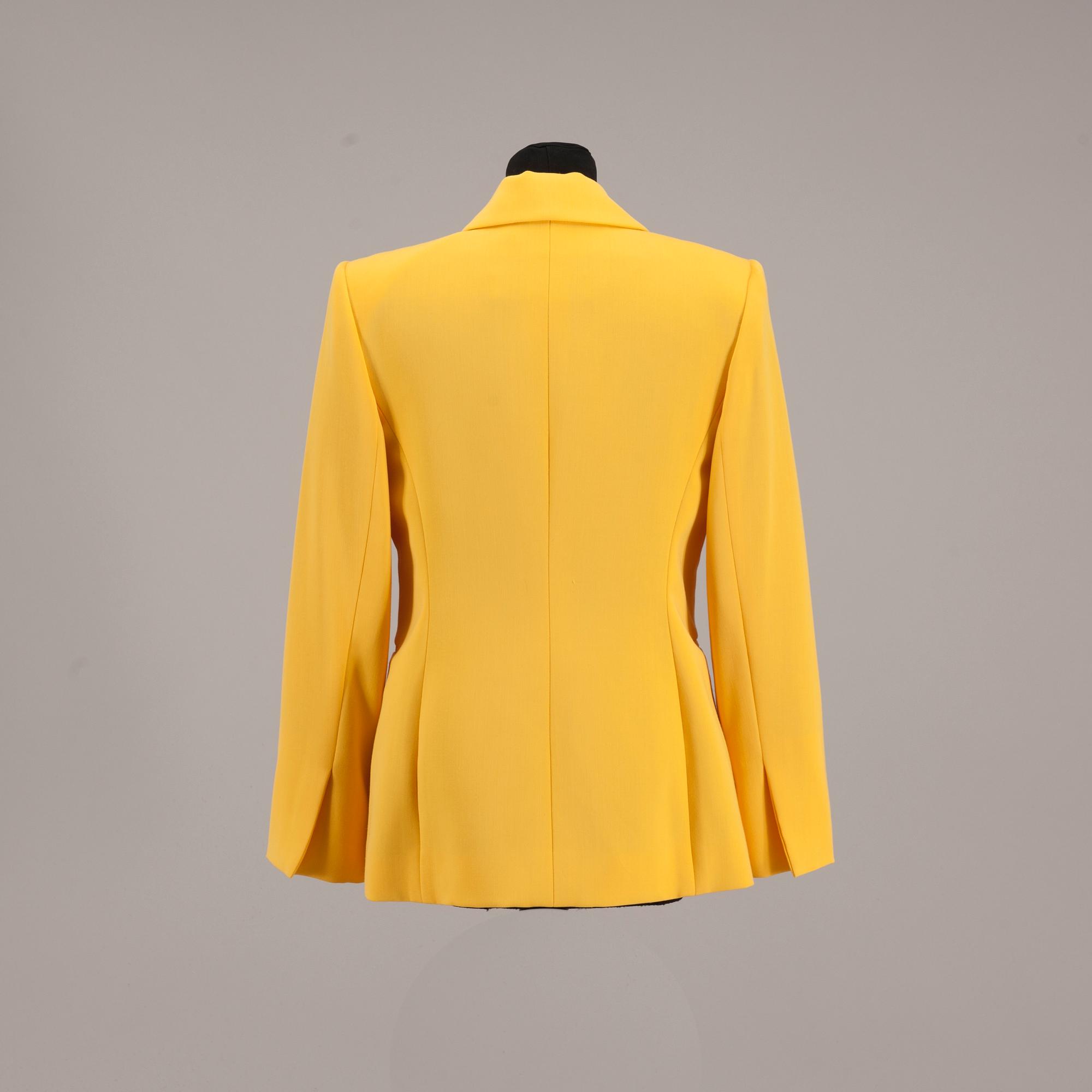 KAVAJ, Christian Dior.