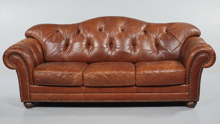 SOFFA, chesterfieldtyp, 1900-talets andra hälft.