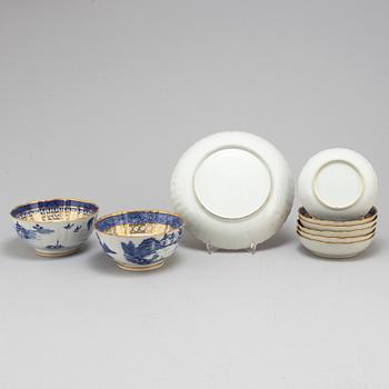 A part coffee and tea service, Qing dynasty, Qianlong (1736-95).