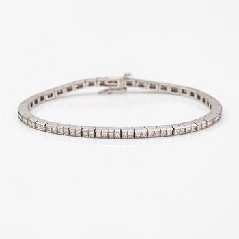 Armband, 14K votguld,  princesslipade diamanter ca 4.37 ct tot enligt certifikat.