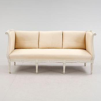 BANKETTSOFFA. Gustaviansk stil, omkr år 1900.