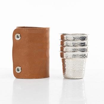 Eric Löfman, Four hunting beakers in silver and leather case, MGAB, 1977.