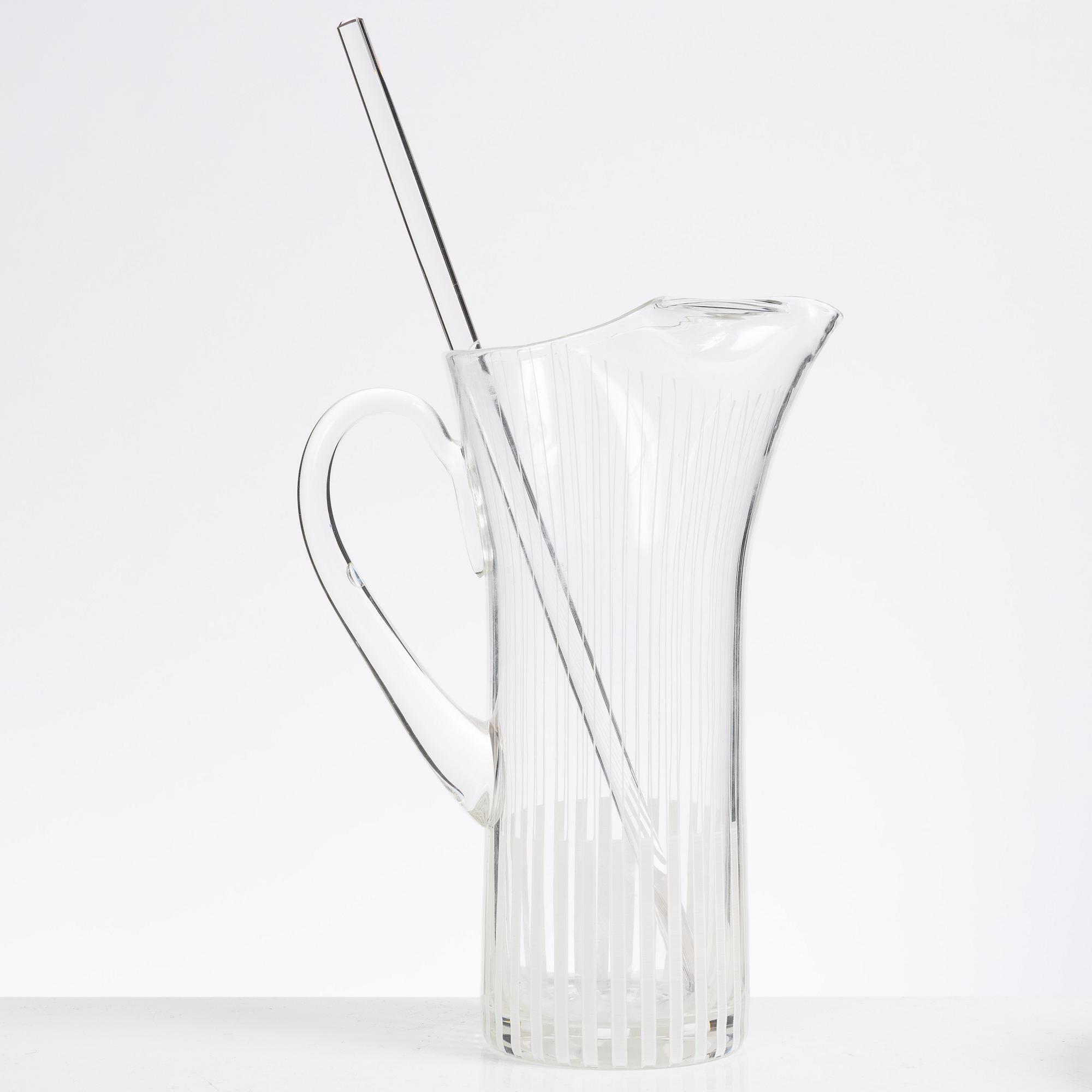 Bengt Orup, a 13-piece 'Strikt' glass service, Johansfors, mid-20th Century.