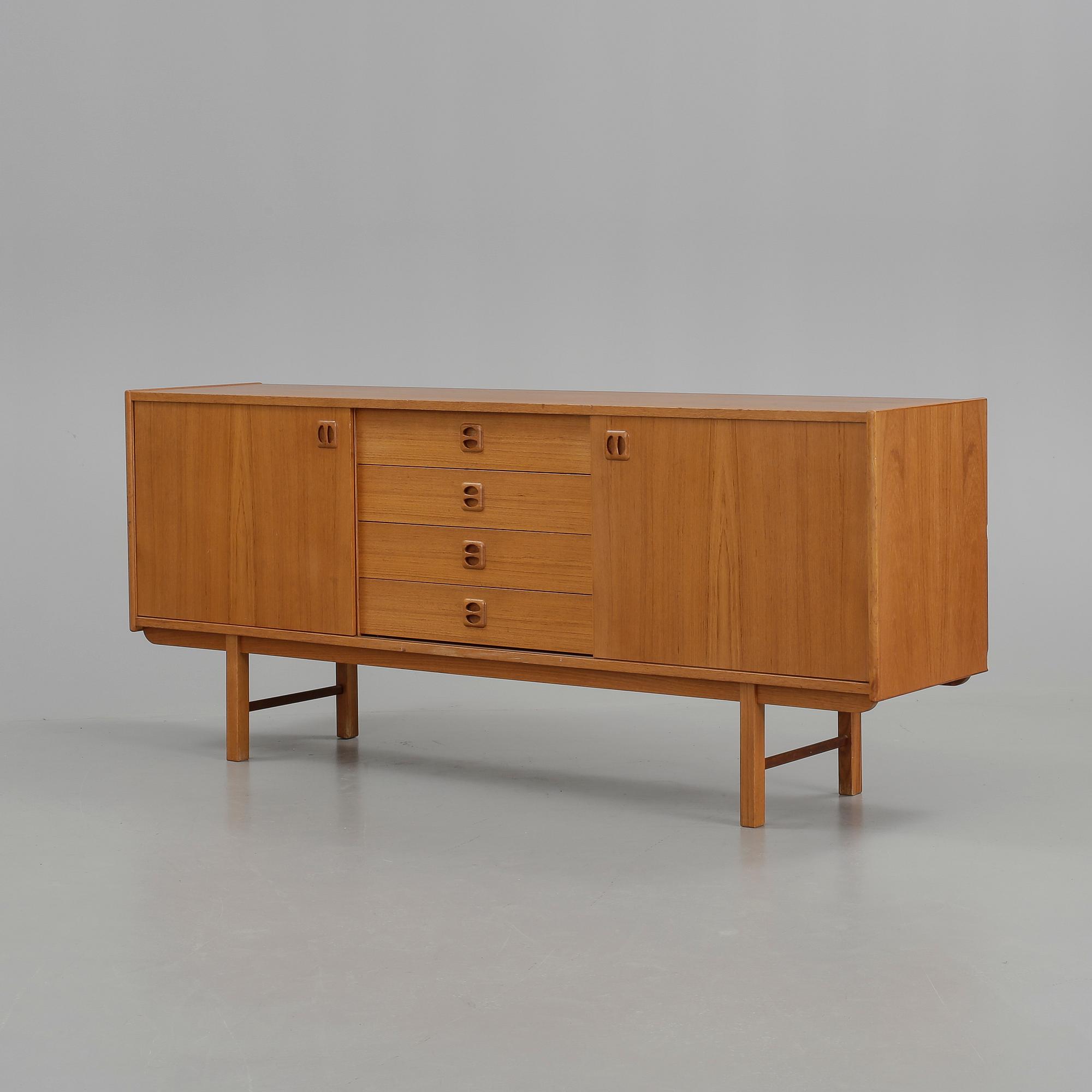 SIDEBOARD, 1960-tal.