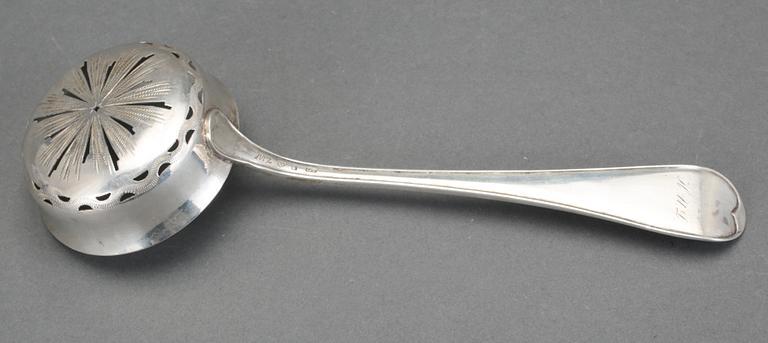 STRÖSOCKERSKED, silver. Olof Yttraeus, Uppsala 1794. Vikt ca 65 cm.