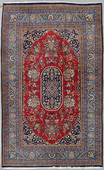 MATTA, sannolikt Gohm. Ca 290 x 188 cm.