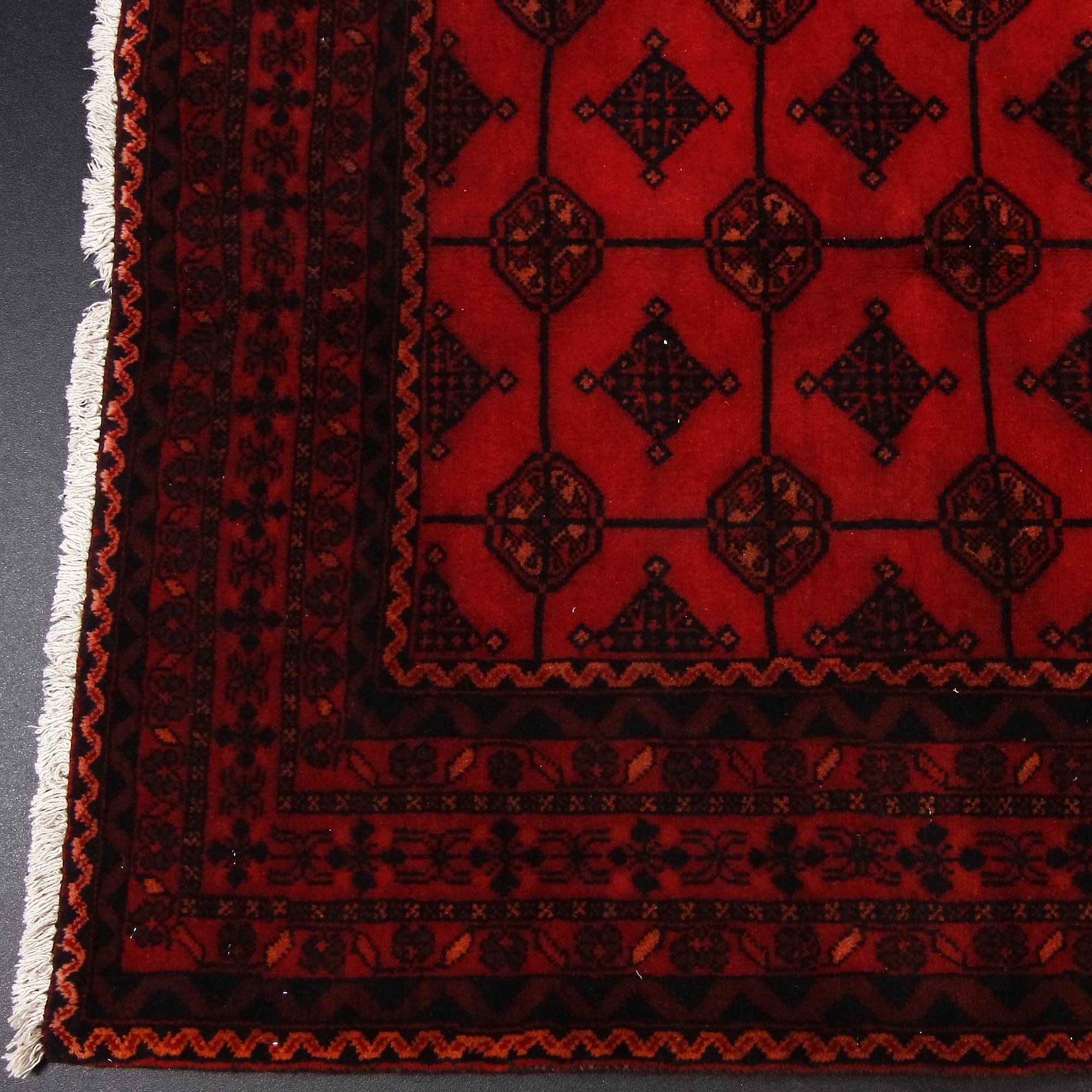 MATTA, Turkmen, persisk. Ca 213 x 119.