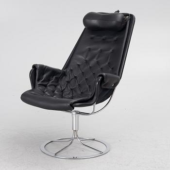 Bruno Mathsson, a 'Jetson' easy chair.