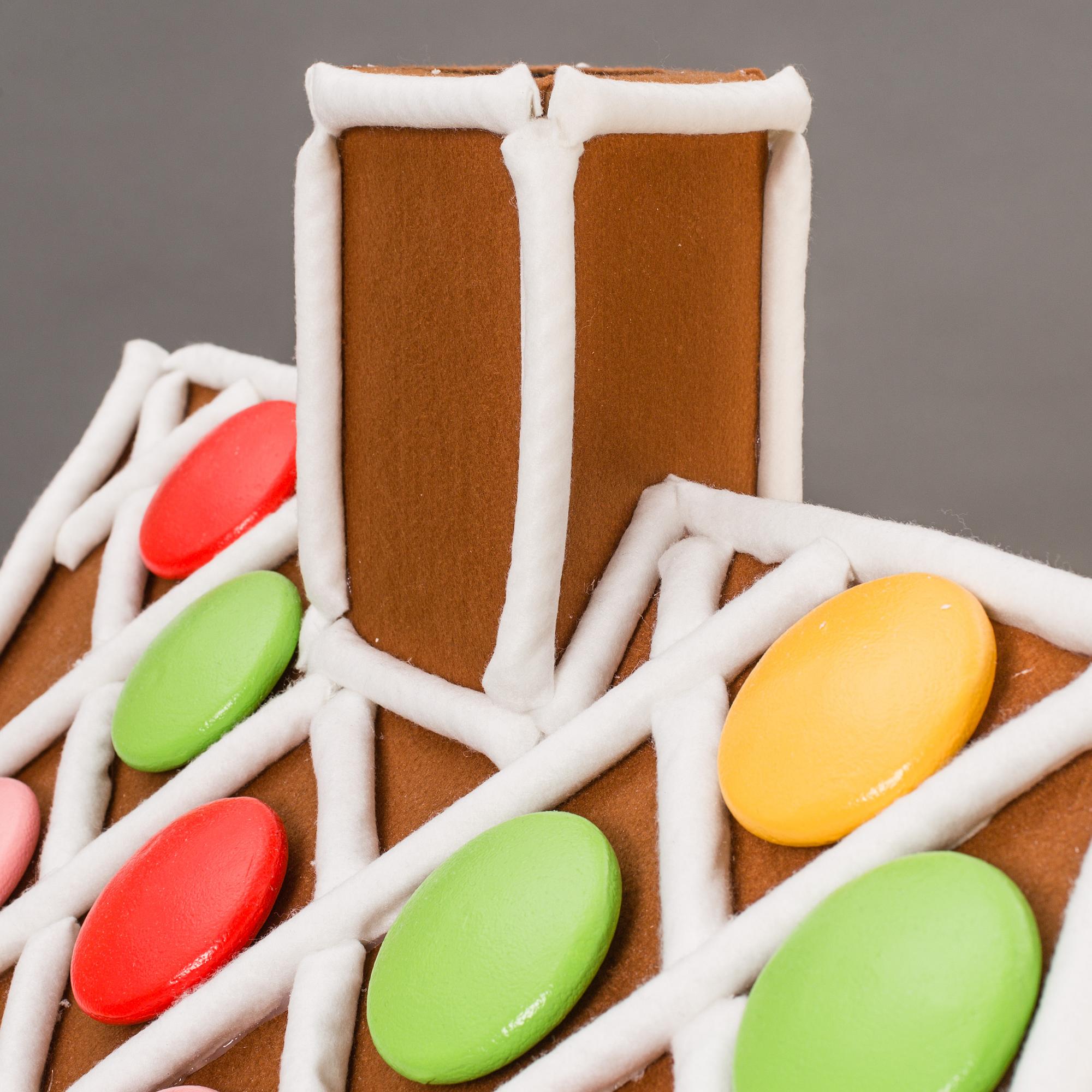 A gingerbread house made by JoAnn Tan Studio for NK 2016.