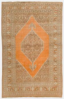 Matta, antik Täbris, ca 338,5 x 210,5-222,5 cm.