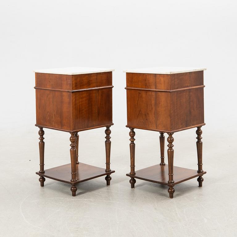 Sängbord, ett par, 1900-talets första hälft.