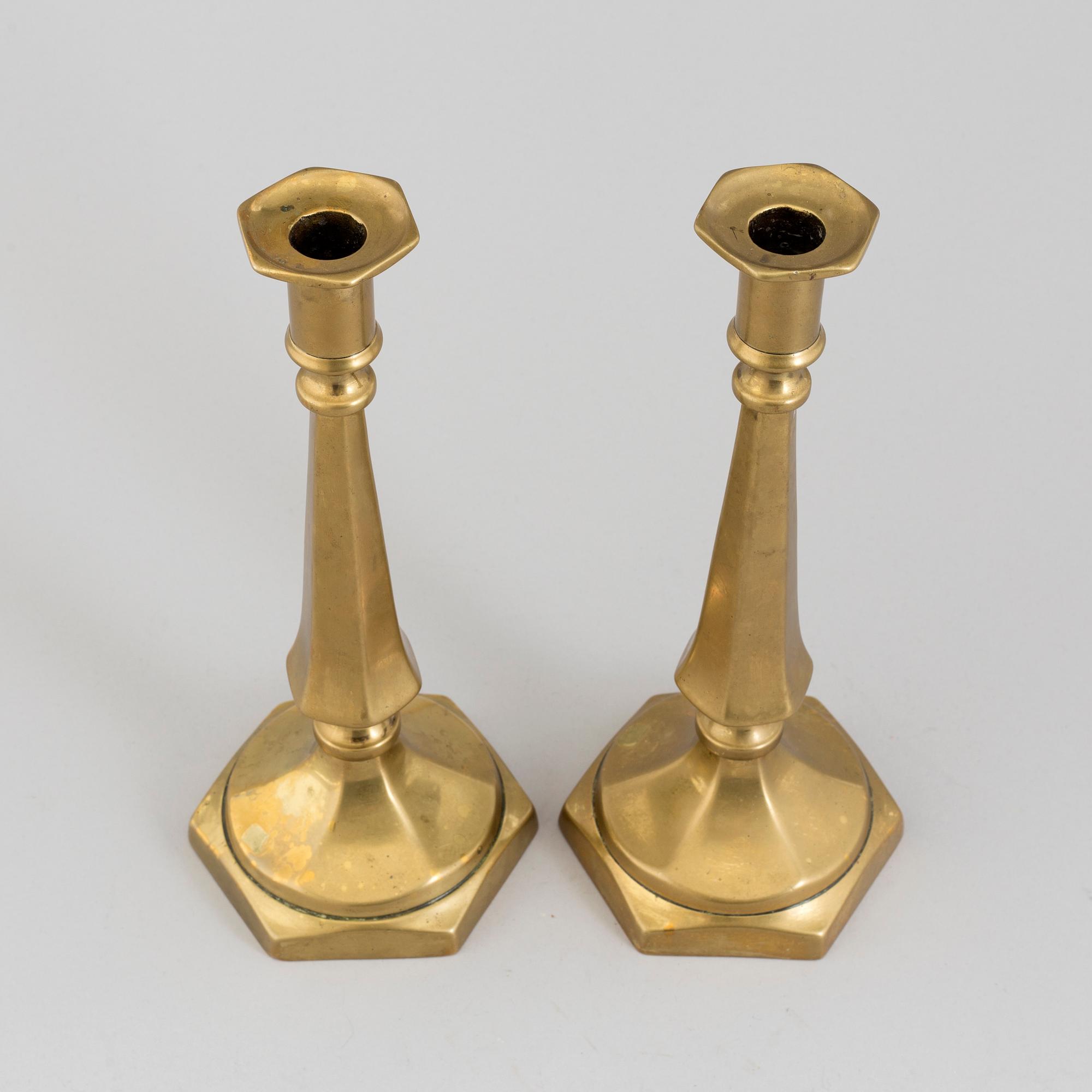 LJUSSTAKAR, ett par, brons, 1800-tal.