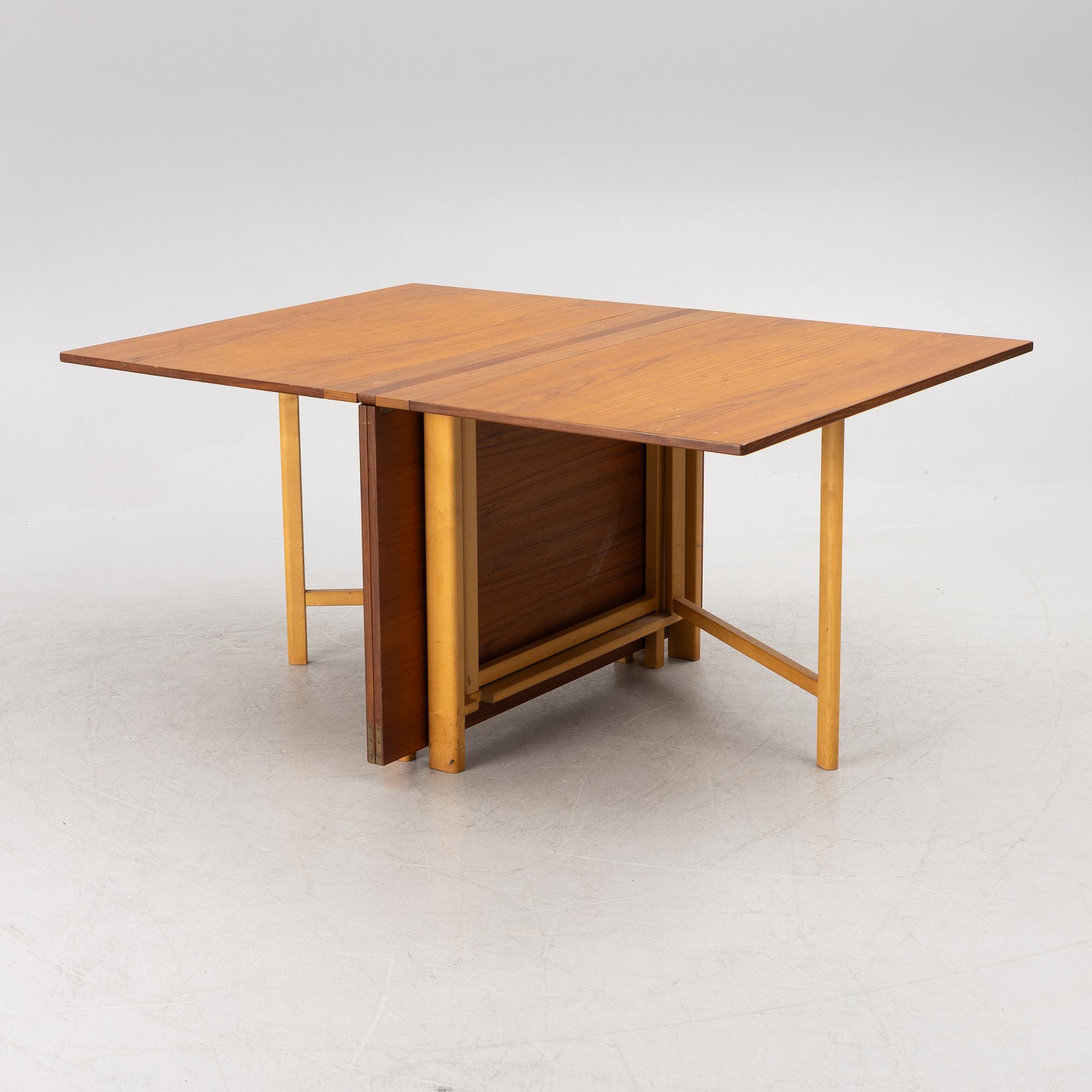 Bruno Mathsson, a drop-leaf table, 'Maria Flap', Firma Karl Mathsson, Värnamo, second half of the 20th Century.